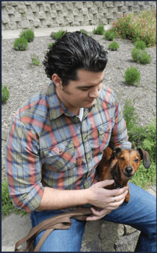William R Dougan - Voiceovers - Contact-image
